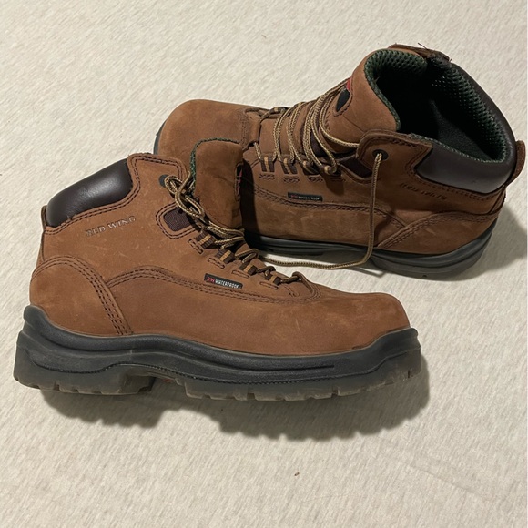 Redwing Steel Toed Boots -waterproof - Picture 1 of 4